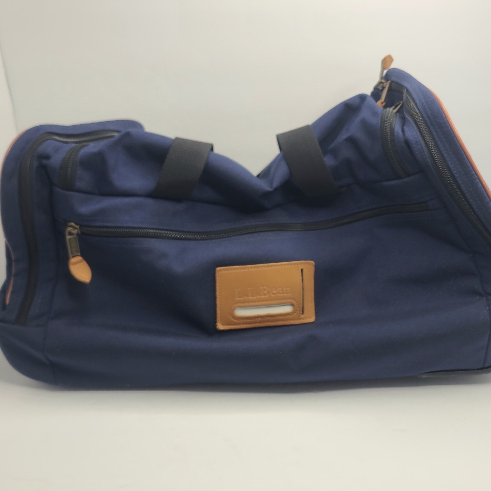 Vintage L.L. Bean Nylon Water Repellant Rolling 23" Duffle Bag Navy‎